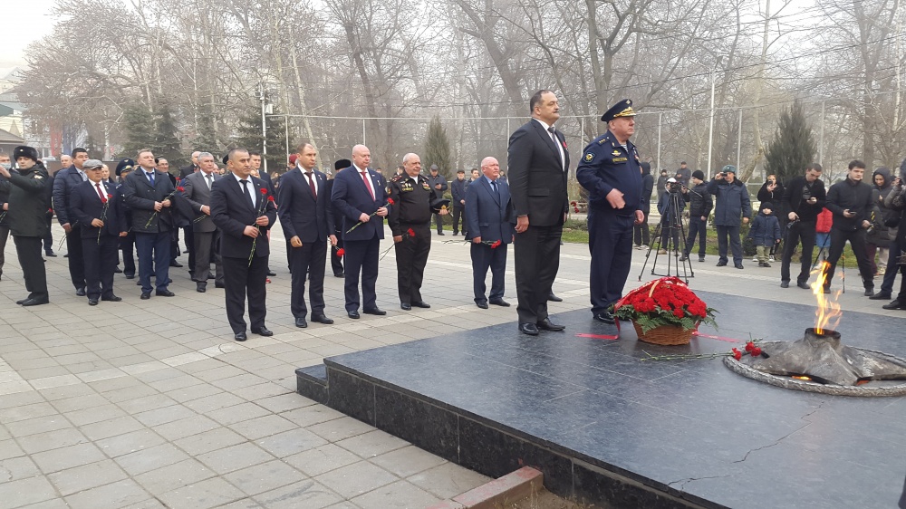 Вахта Героев