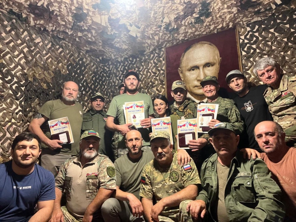 32 поездки "за ленту"